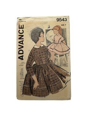 Vintage Advance 9543 Girls Collar Dress Printed Sewing Pattern SZ 7 Retro 1960s